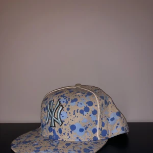 New York 59fifty keps  - Köpte den här kepsen för ett tag sen men använde den bara 1 gång⭐️