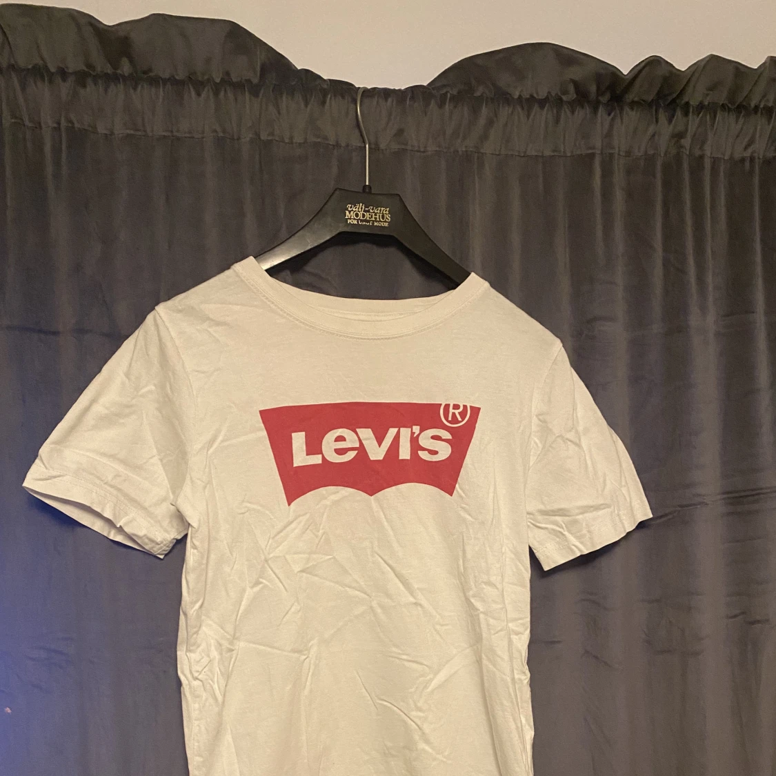 Levis tshirt