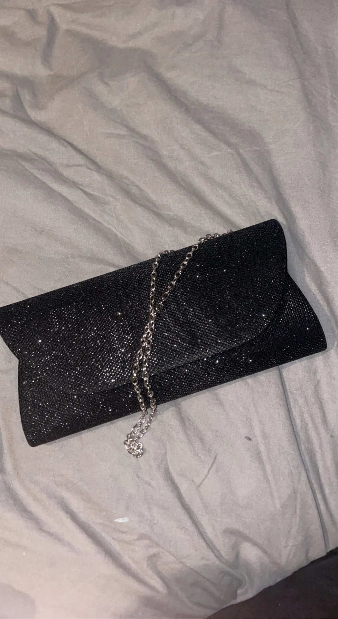 Glittrig väska  - 90