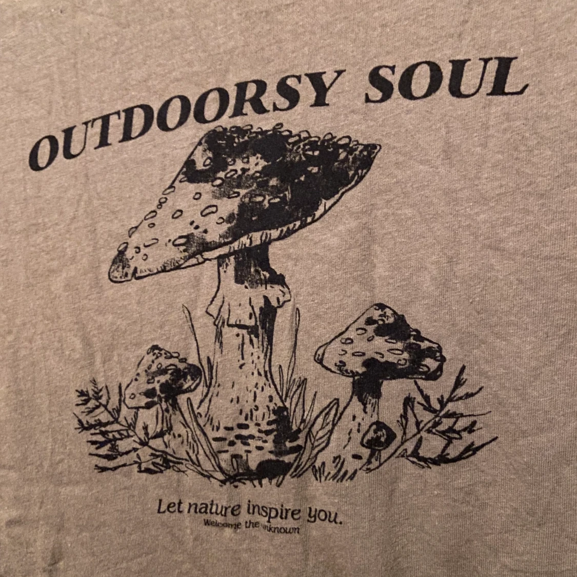 Grönbrun t shirt - 90