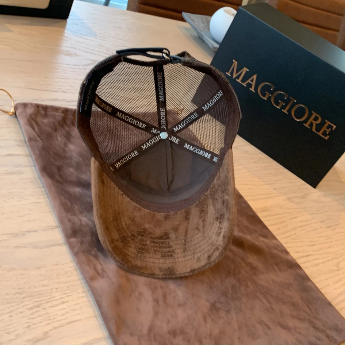 Maggiore brun s3 c2 - 91