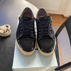 Lanvin cap toe size 7 (42) Cond 8/10 Pris 2200