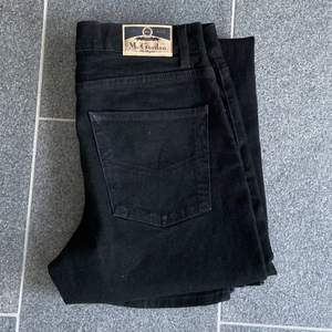 Mc Gordon jeans med slits stl 32x34 