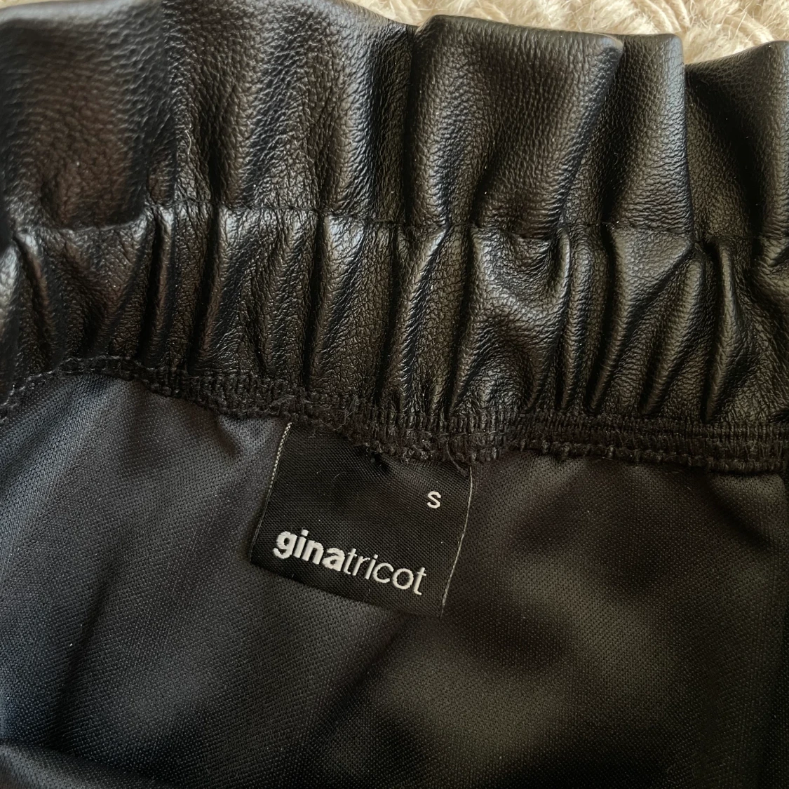 Läderkjol Ginatricot - 91