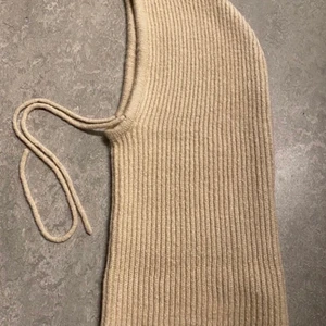 Balaklava  - Aldrig använd, spårbar frakt kostar 66kr 