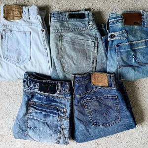 Jeans - Säljer en massa jeans just nu, alla finns i separata annonser på min profil PRIS GÅR ATT DISKUTERA VID SNABB AFFÄR🫶