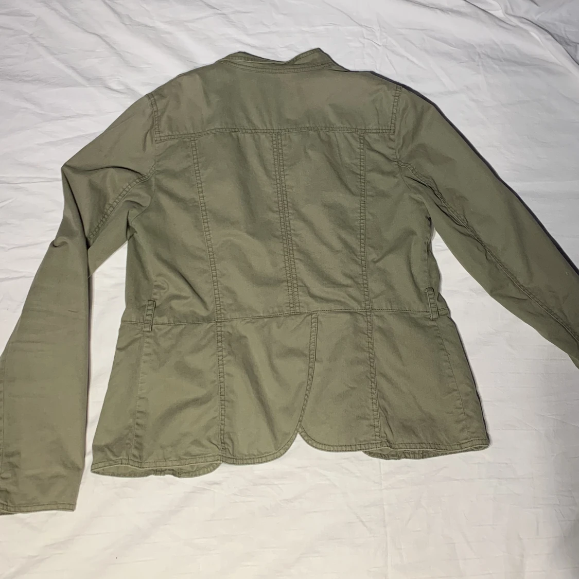 Snygg vårjacka  - 90