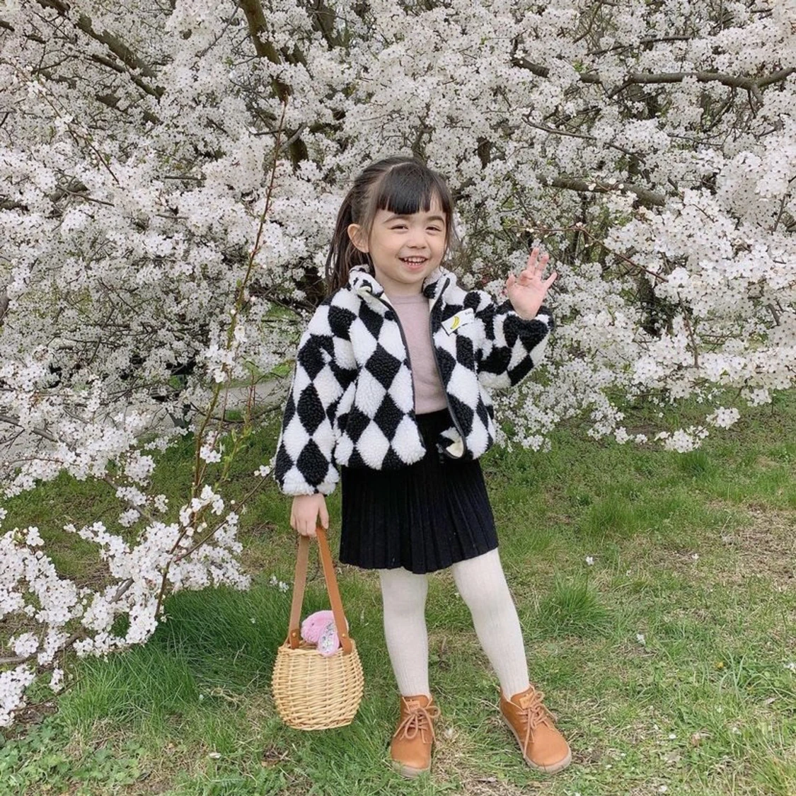 Black and white checked jacket  - 91