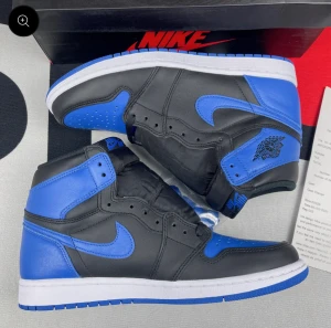 Jordans - Kontakta oss på våran instagram @1sverigeklader och skriv att du är från mig på plick