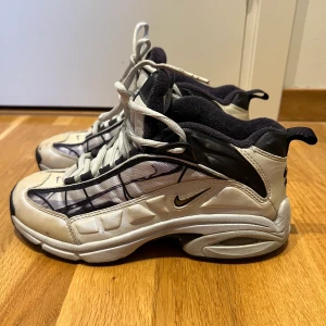 Nike Air sneakers  - Nike Air, storlek 38 Sparsamt använda 