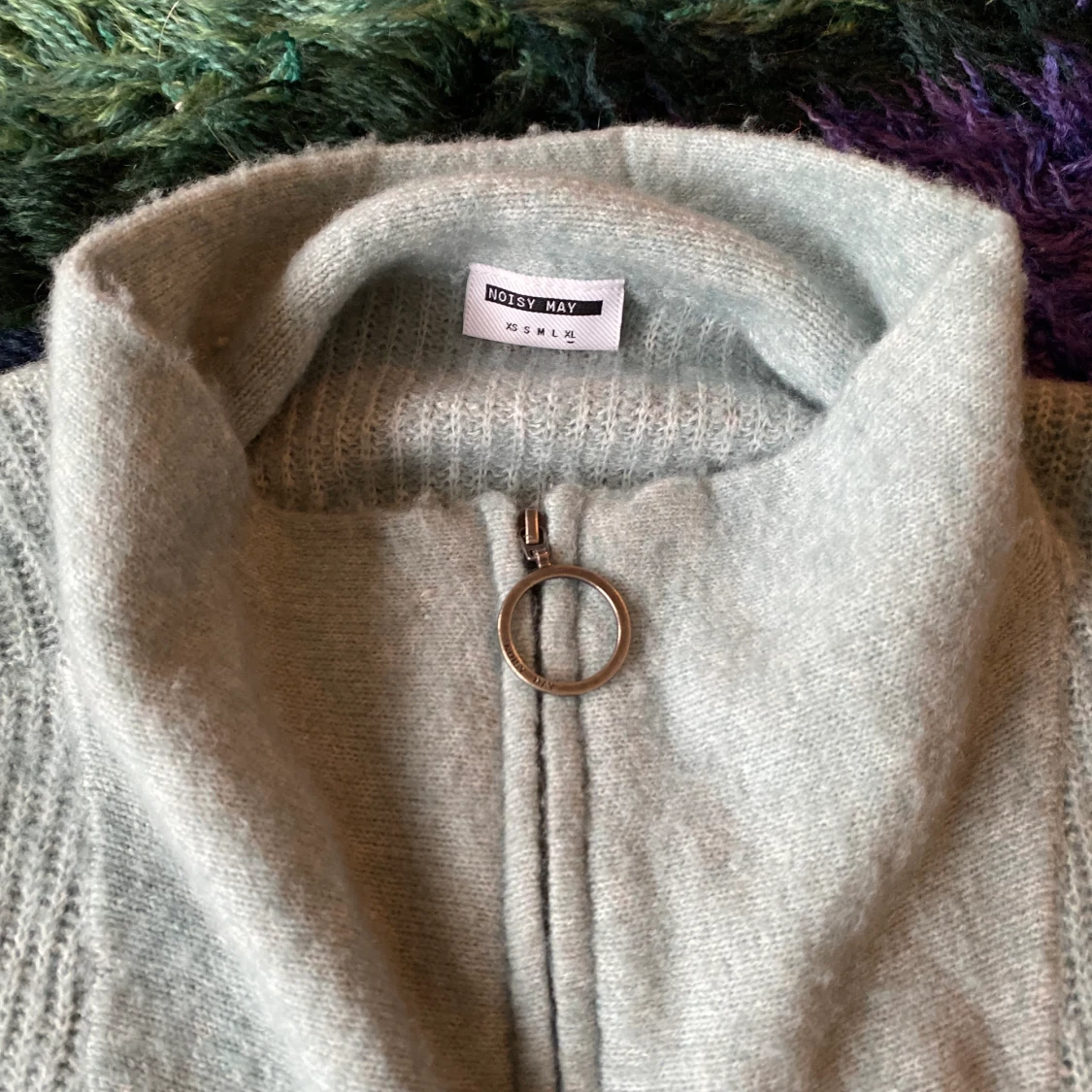 Ljusblå mjuktröja  - 90