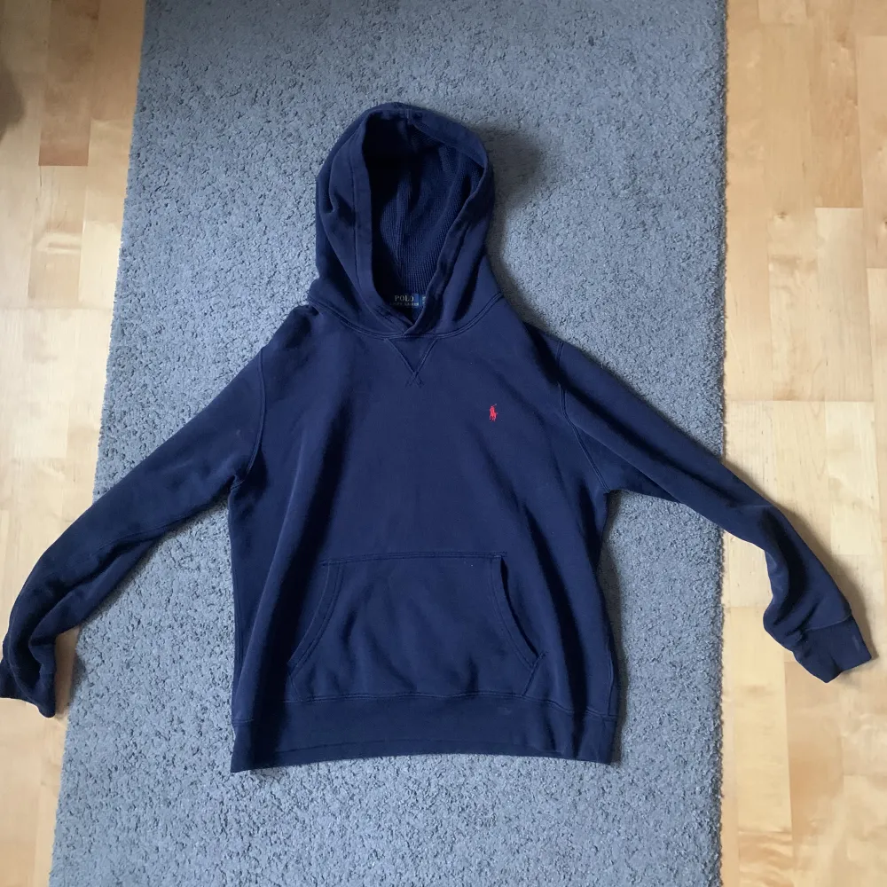 Kids XL Fint skick, något märke (bilder i dm) Mörkblå . Hoodies.