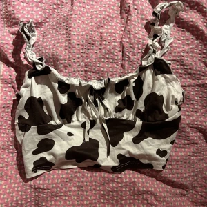 Mönstrad topp - En ko-mönstrad topp från Shein. Pris + frakt