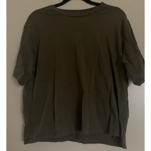 Tröja - Använd någon gång 