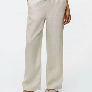 Linne byxor  - Säljer dessa linnebyxor, helt oanvända med prislapp kvar 