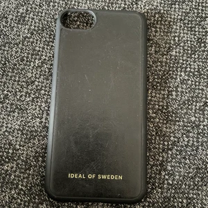 ideal of sweden skal till iphone 7 - Använt men i fint skick. 