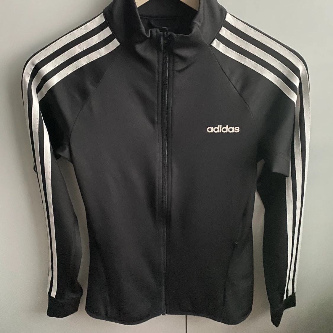 Adidas tröja