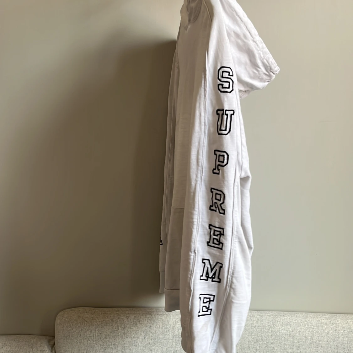 Supreme hoodie - 91