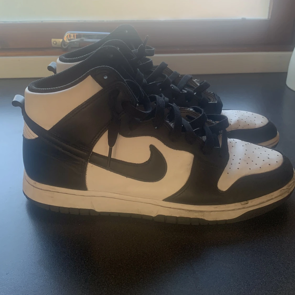 Nike Panda dunks - 90