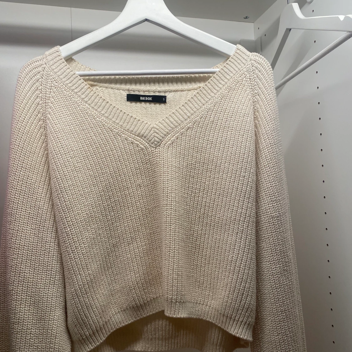 Beige stickad tröja - 91