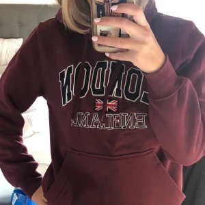 Hoodie  - Köpt i turistbutik i london