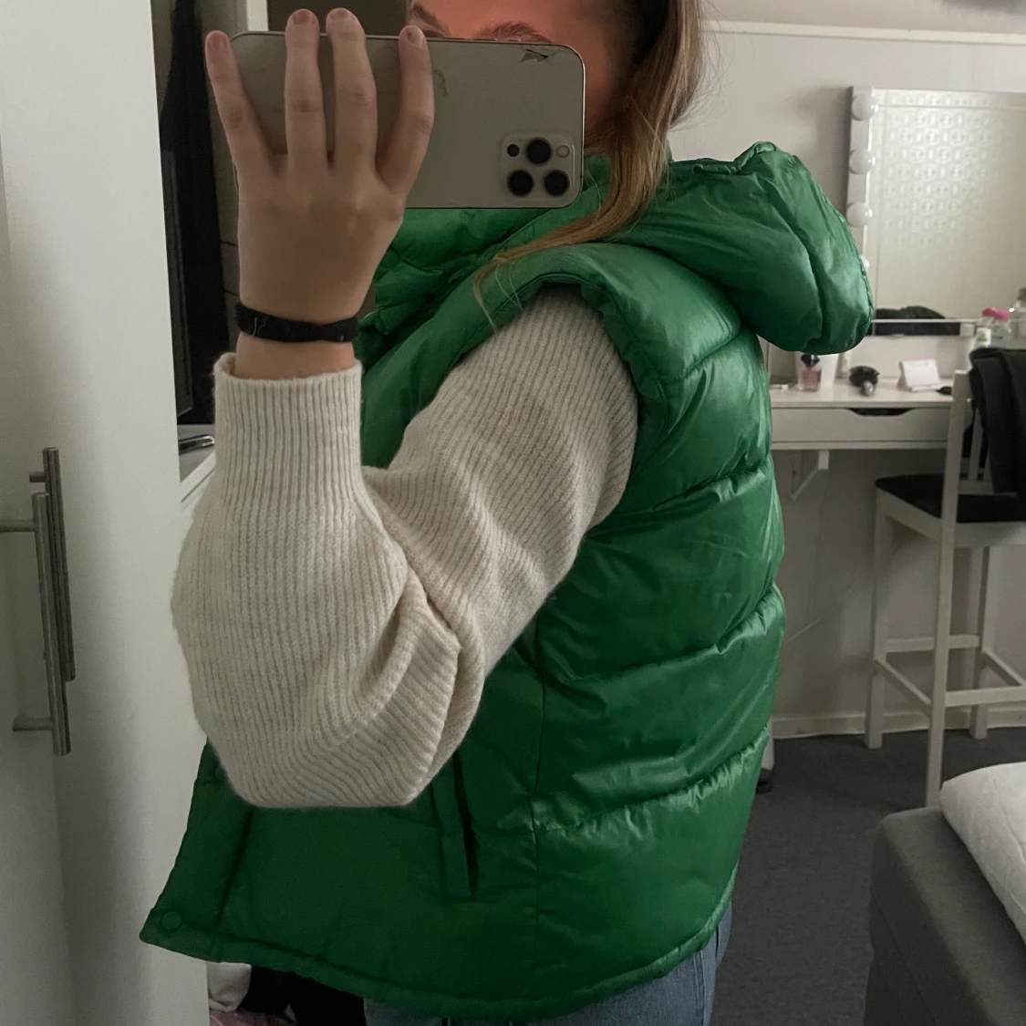 Snygg grön väst  - 90