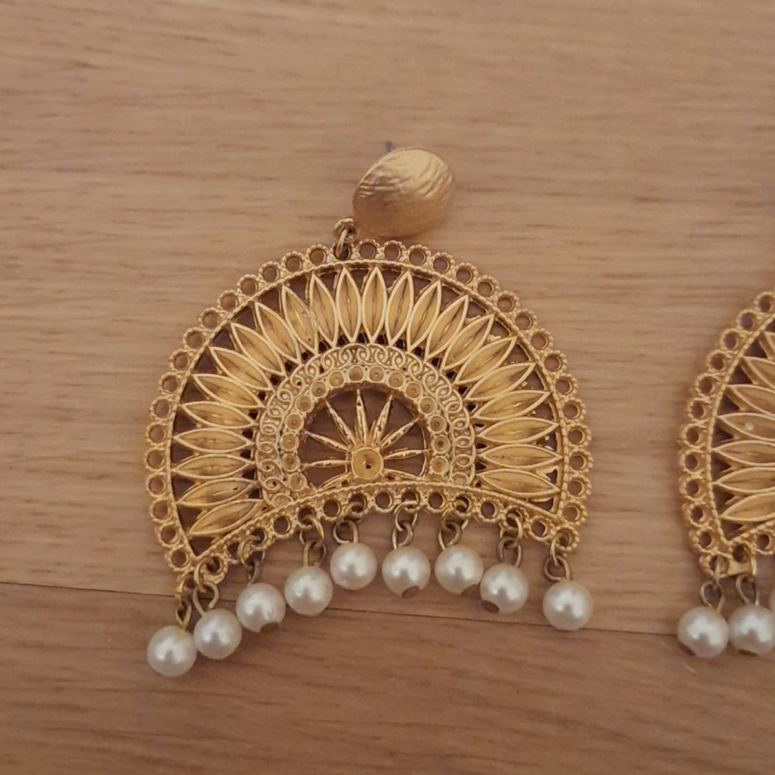  Guld Örhängen  - 90