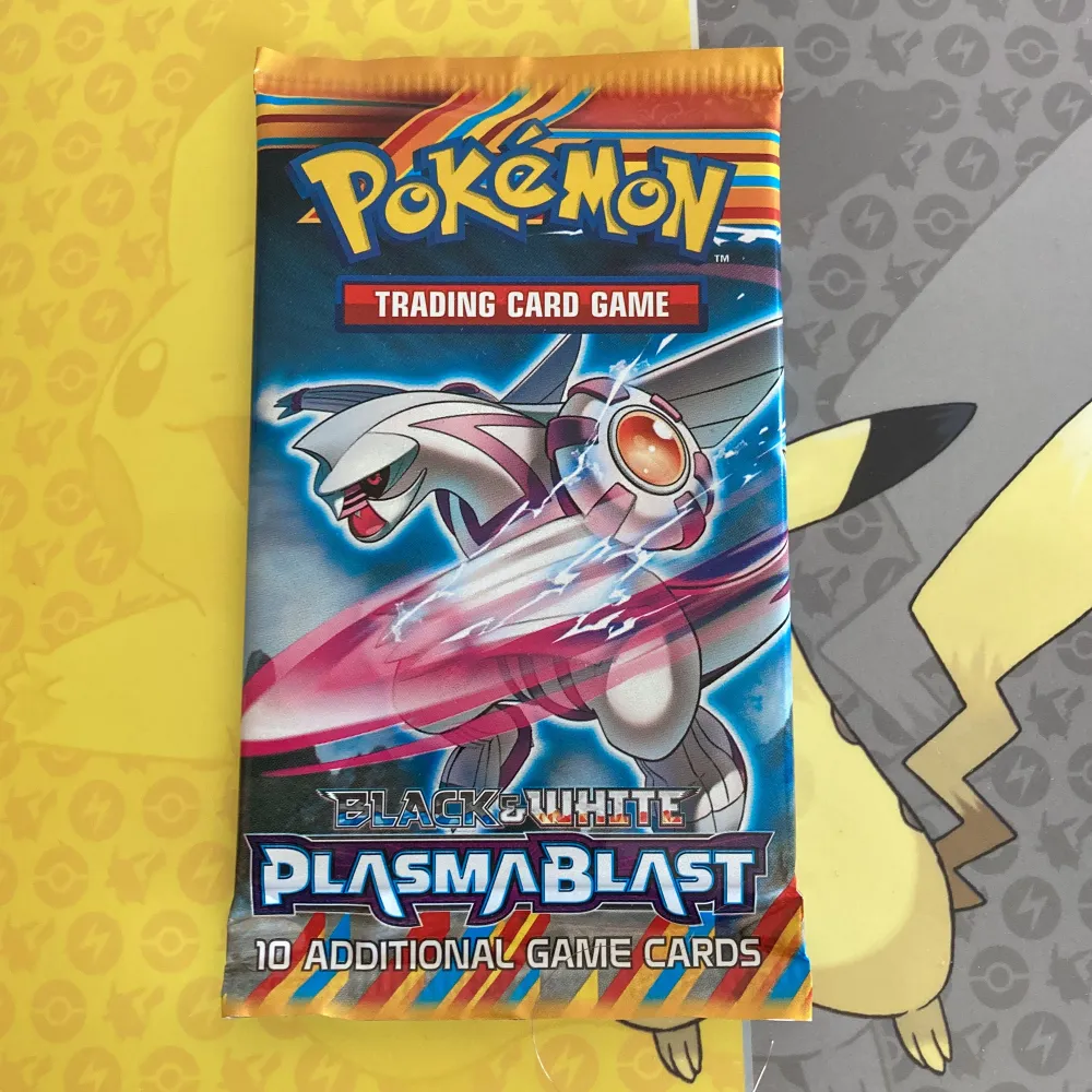 Pokémon Black & White Plasma Blast 2013. Sealed/oöppnad.. Övrigt.