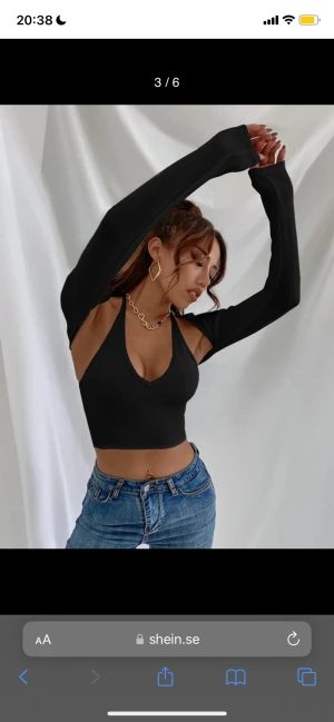 Knytning Baktill Topp & Långärmad tröja till - Linne & tröja från SHEIN. Storlek M men liten i storleken så passar även XS och S. Aldrig använt. 