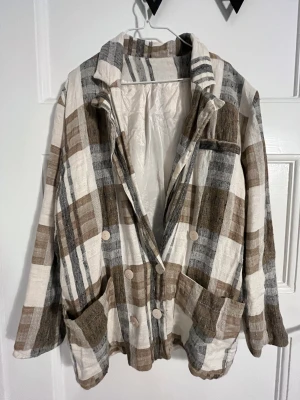 Vintage linen blazer - Nice vintage linen blazer. Perfecr for summer and spring