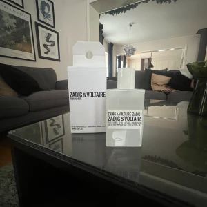 Zadig & Voltaire, This is her  - Helt oanvänd parfym med originalförpackningen med, usprungspris är 850 för 50 ml. 