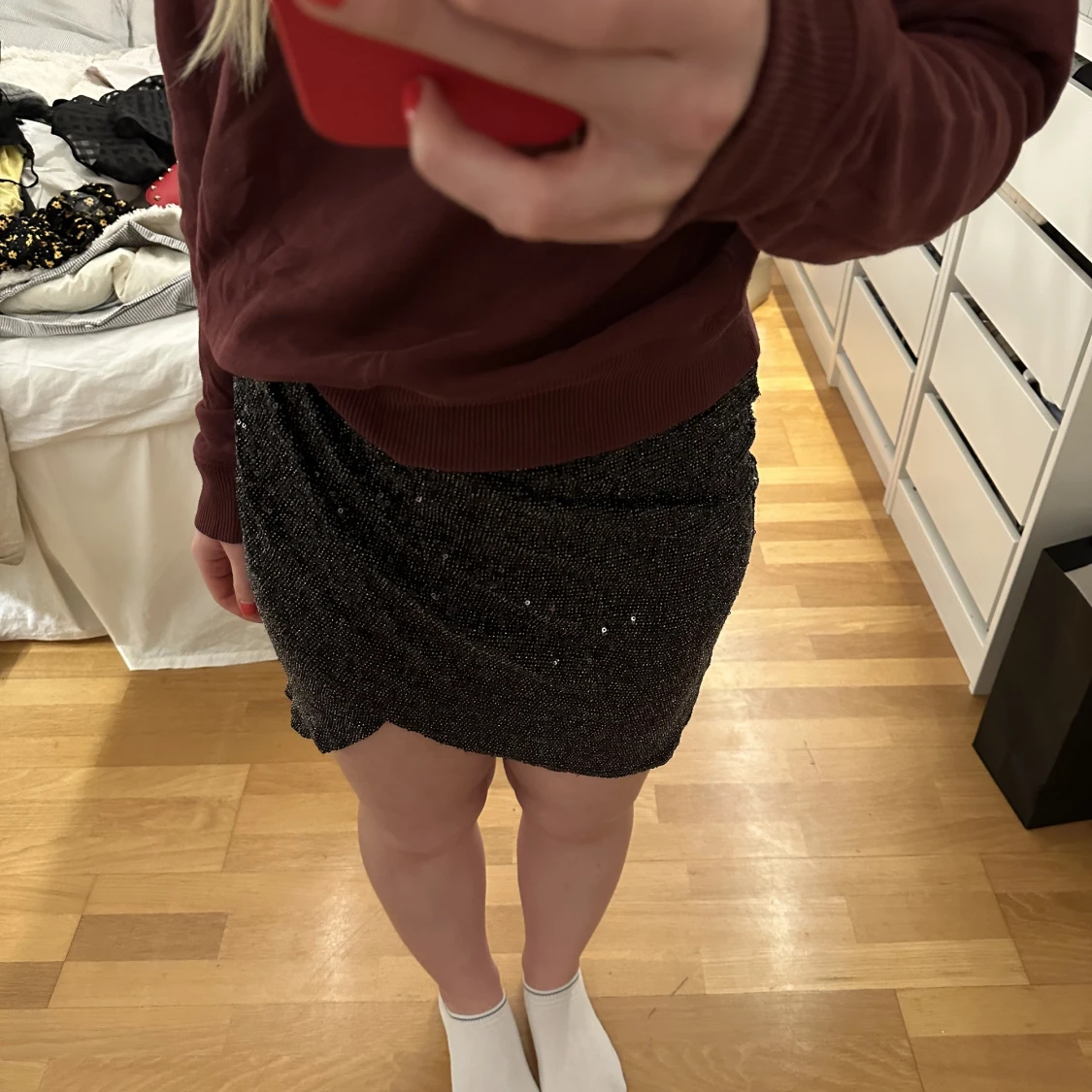 Topp / kjol med paljetter - 90