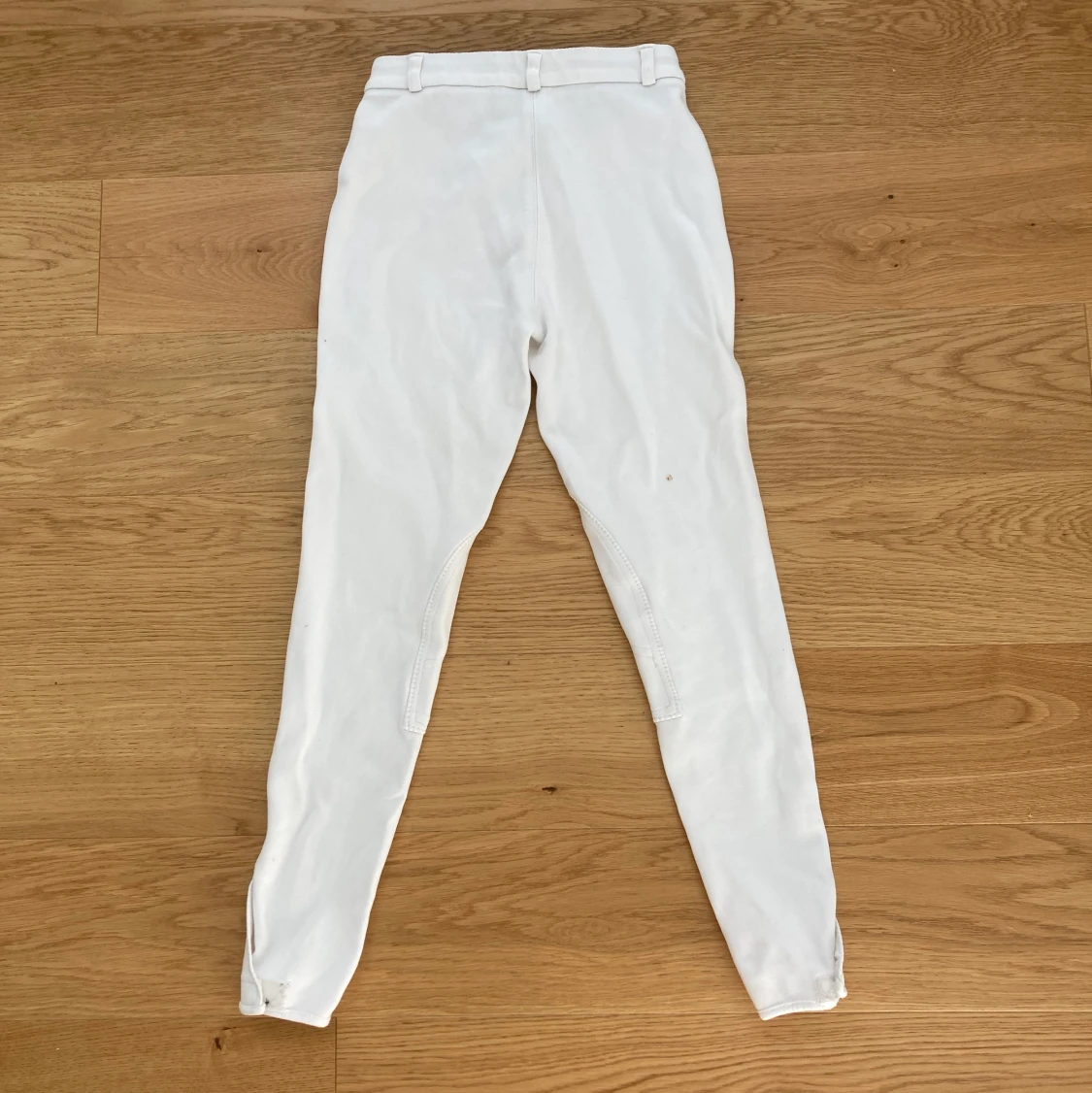 Vita ridbyxor strl 158/164 - 90