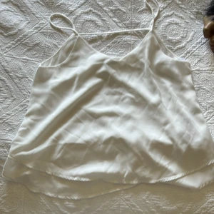 5 toppar S/M - Ta alla 5 för 250