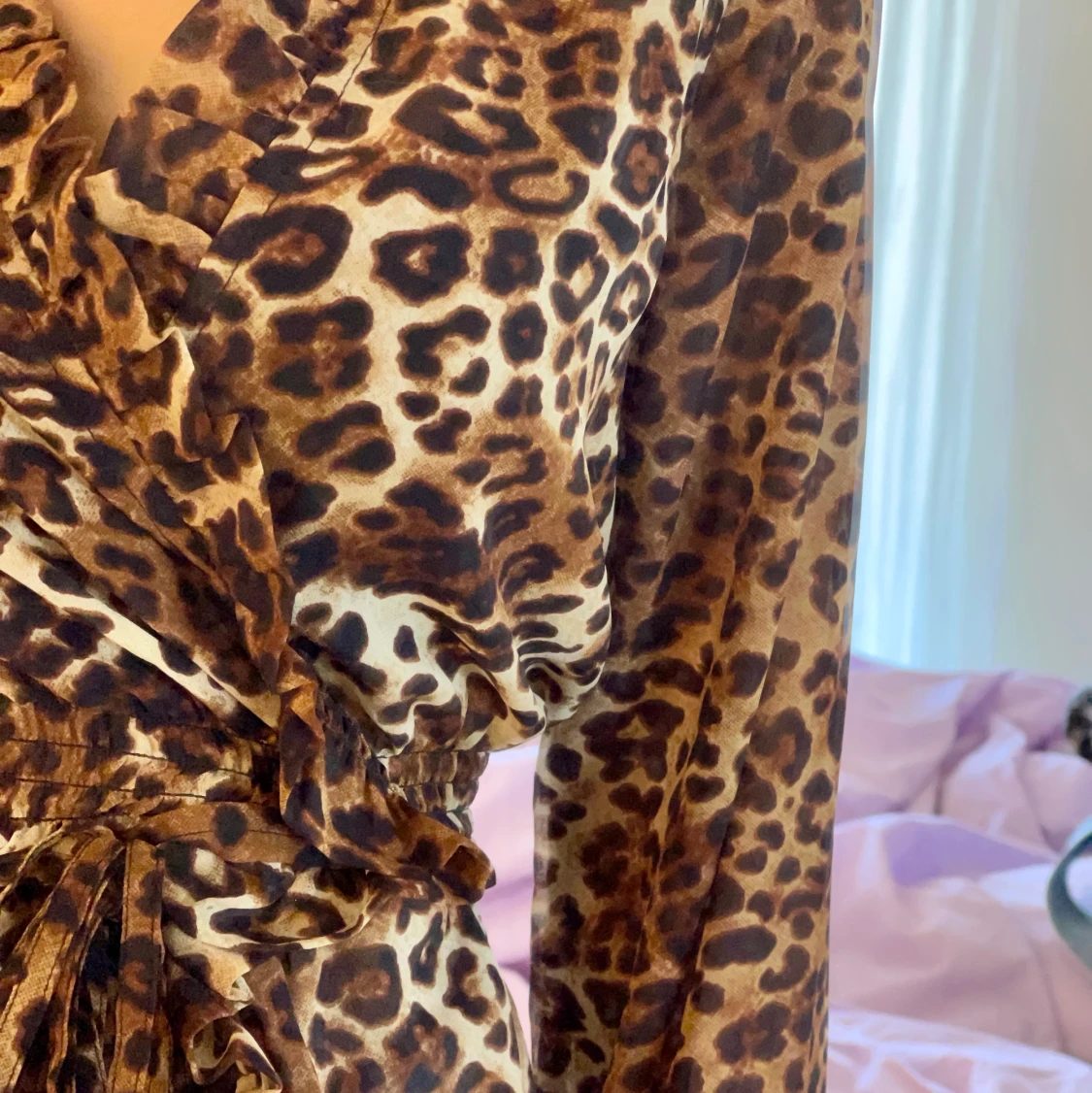 Leopardblus, strl 36 - 90