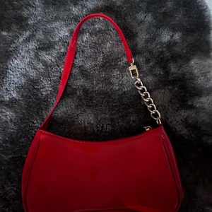 Två väskor - Säljer en för 50kr eller båda för 90kr