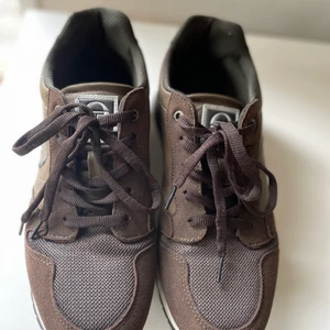 Sergio Tacchini - Perfekt skick. Coola S.T sneakers.