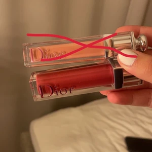 Dior  - Säljer min dior läppglans ena är redan såld, helt ny aldrig använt 