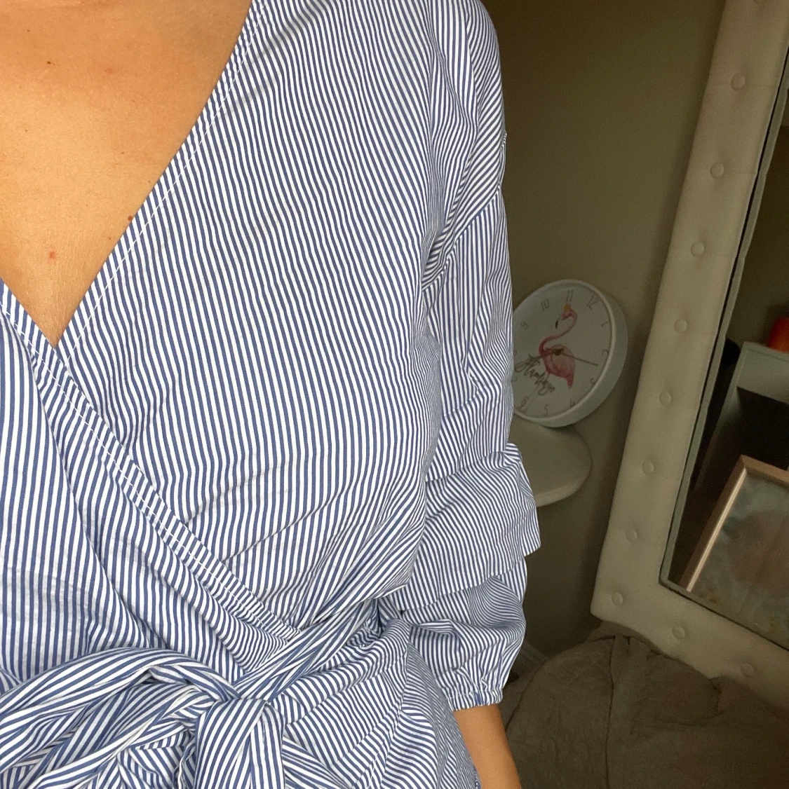 Blus med knytning - 90