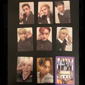  Stray kids, txt och Kai photocards kpop - 50kr styck för alla Stray kids förutom Felix som kostar 15kr. Txt kostar 40kr och dom andra är endast för trade. Vill ha Jeongin, Hyunjin, Baekhyun, Treasure och txt photocards. Frakten kostar 15kr. Skriv ett meddelande ifall du är intresserad. 