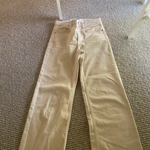 Carin wester  - Har inte kommit till användning. Köpta för cirka 500kr. Pris kan diskuteras 