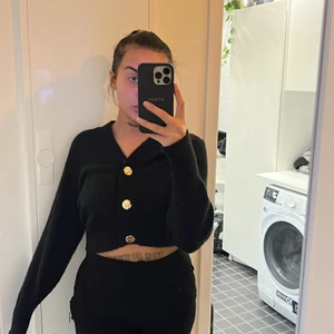 StickadKofta - Köpt på HM, använd fåtal gånger. 