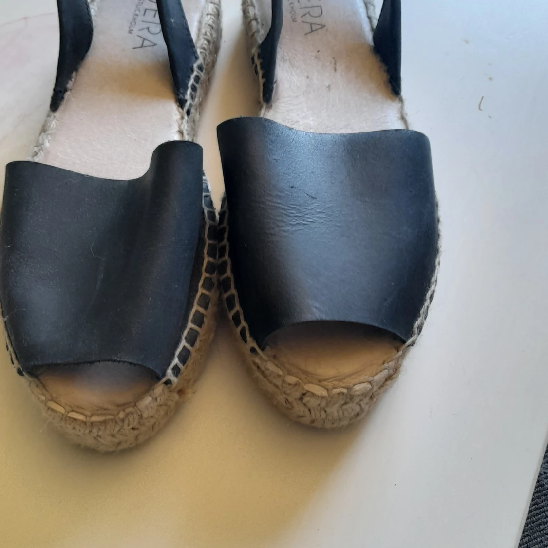 Wera lädersandaler  - 90