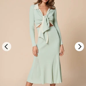 Adoore Knitted Riviera dress Strl 36 - Knitted Riviera dress från Adoore, i färgen Pistage.  Strl 36 Endast använd 1 gång, så i nyskick! 