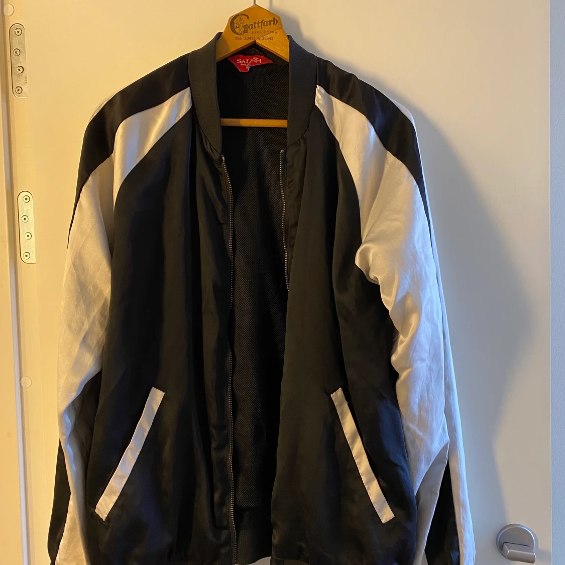 Bomberjacka svart/vit