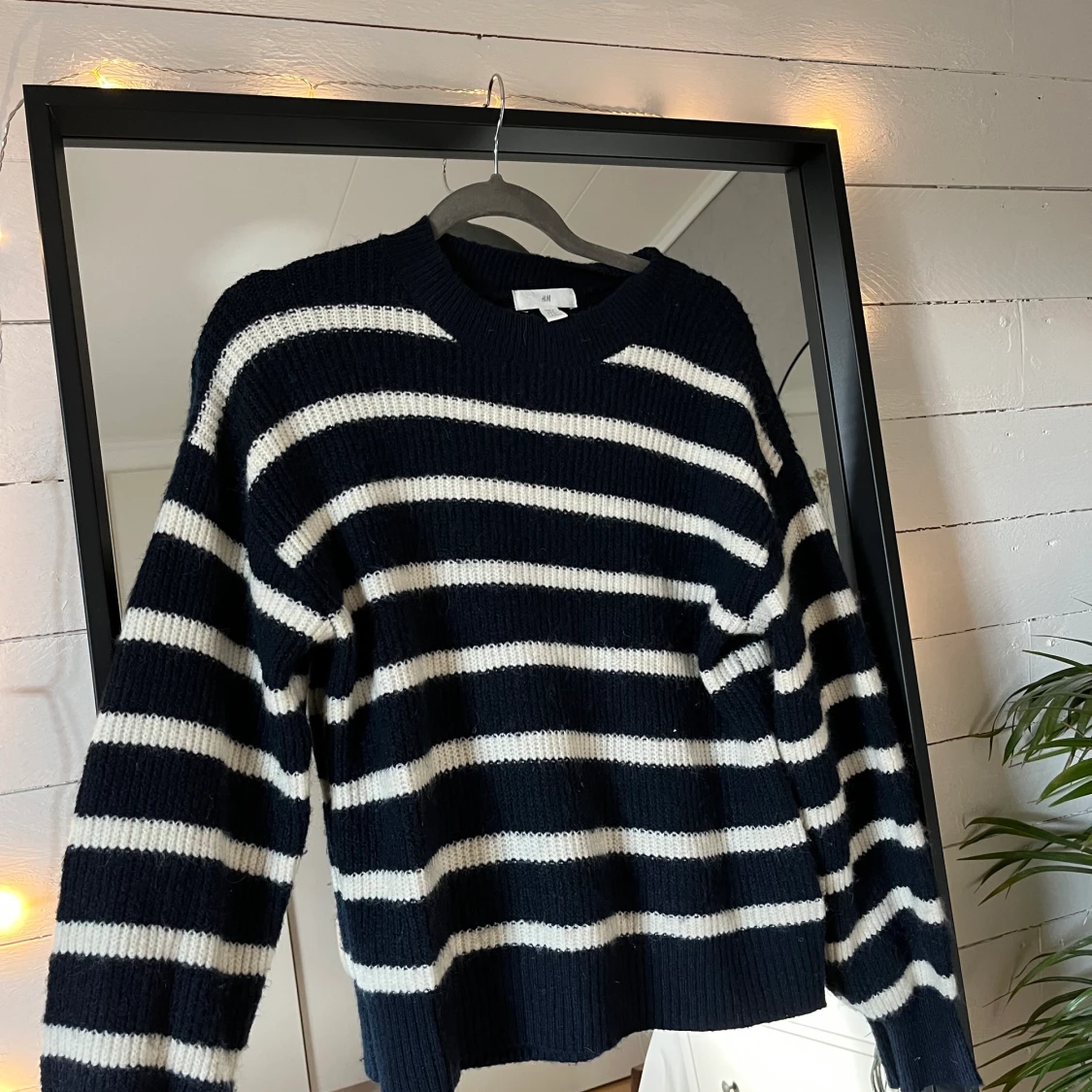 Randig stickad tröja