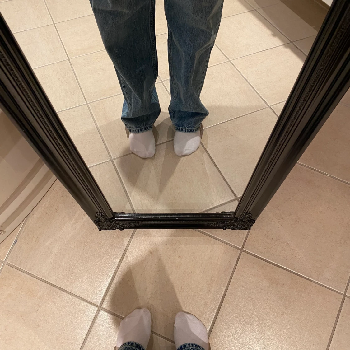 Blåa jeans från ginatricot - 91