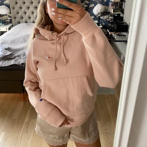 Champion Hoodie - Jätteskön Champion hoodie i bra skick, aldrig använd! Storlek XS🌸🌸