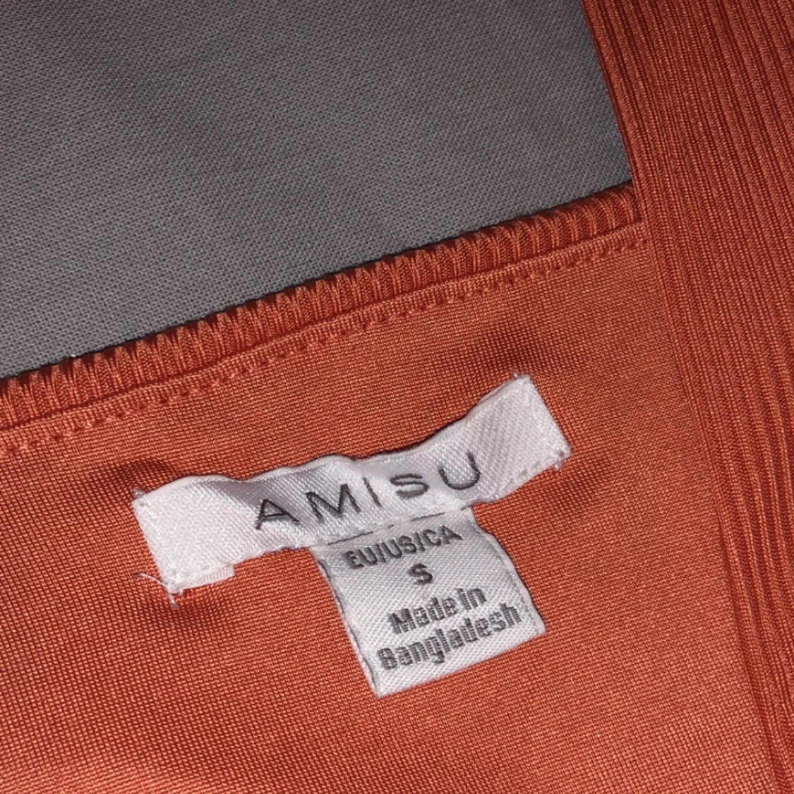 Orange crop top - 91