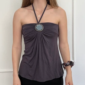 y2k topp - storlek: S. stretchigt skönt material. möts upp i stockholm eller fraktar 🖤